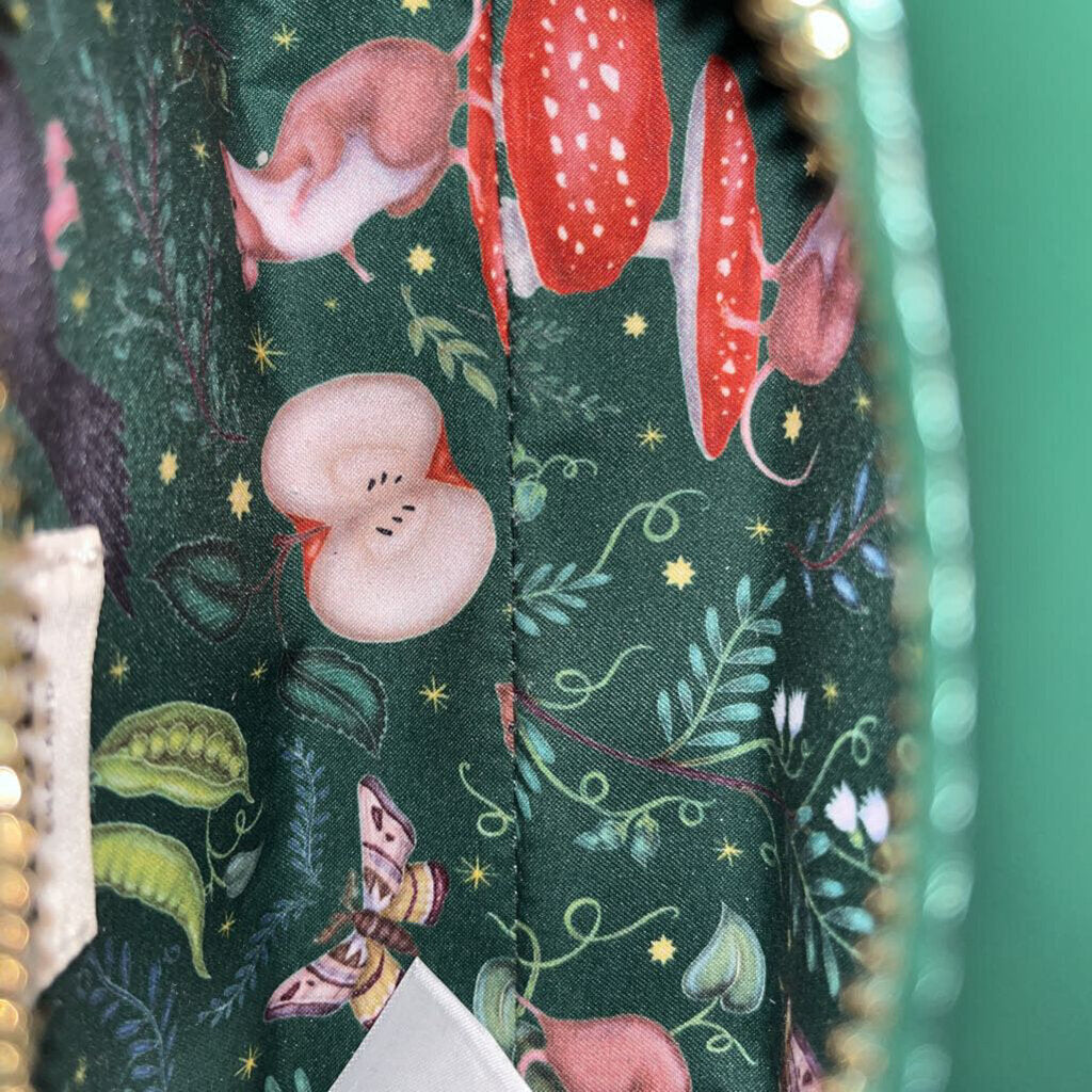 Fable London Crossbody