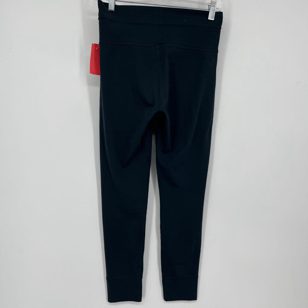 Vuori Fitted Joggers