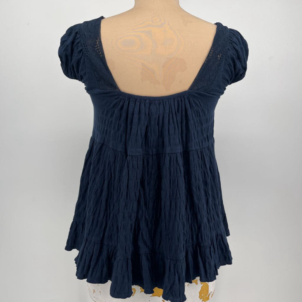 Kimichi Blue Sleeveless Shirt