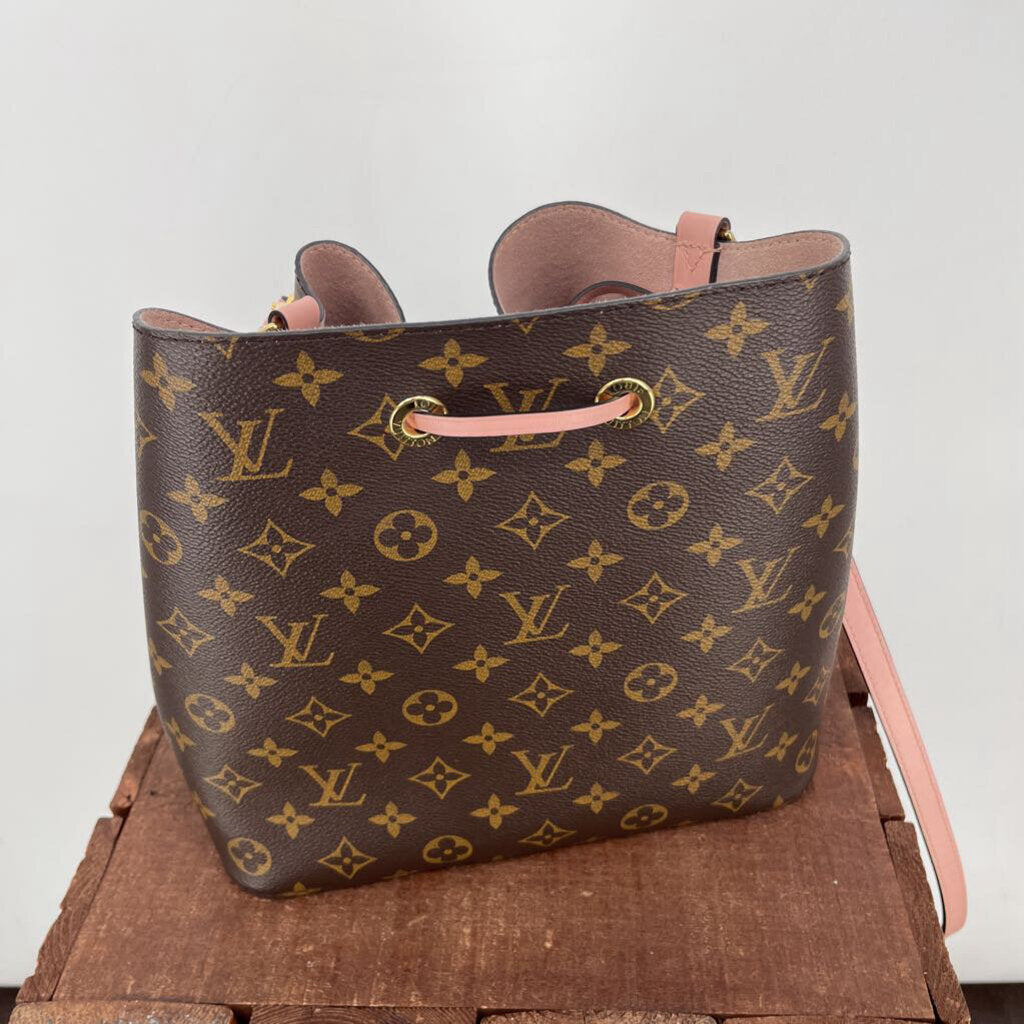 Louis Vuitton Shoulder Bag