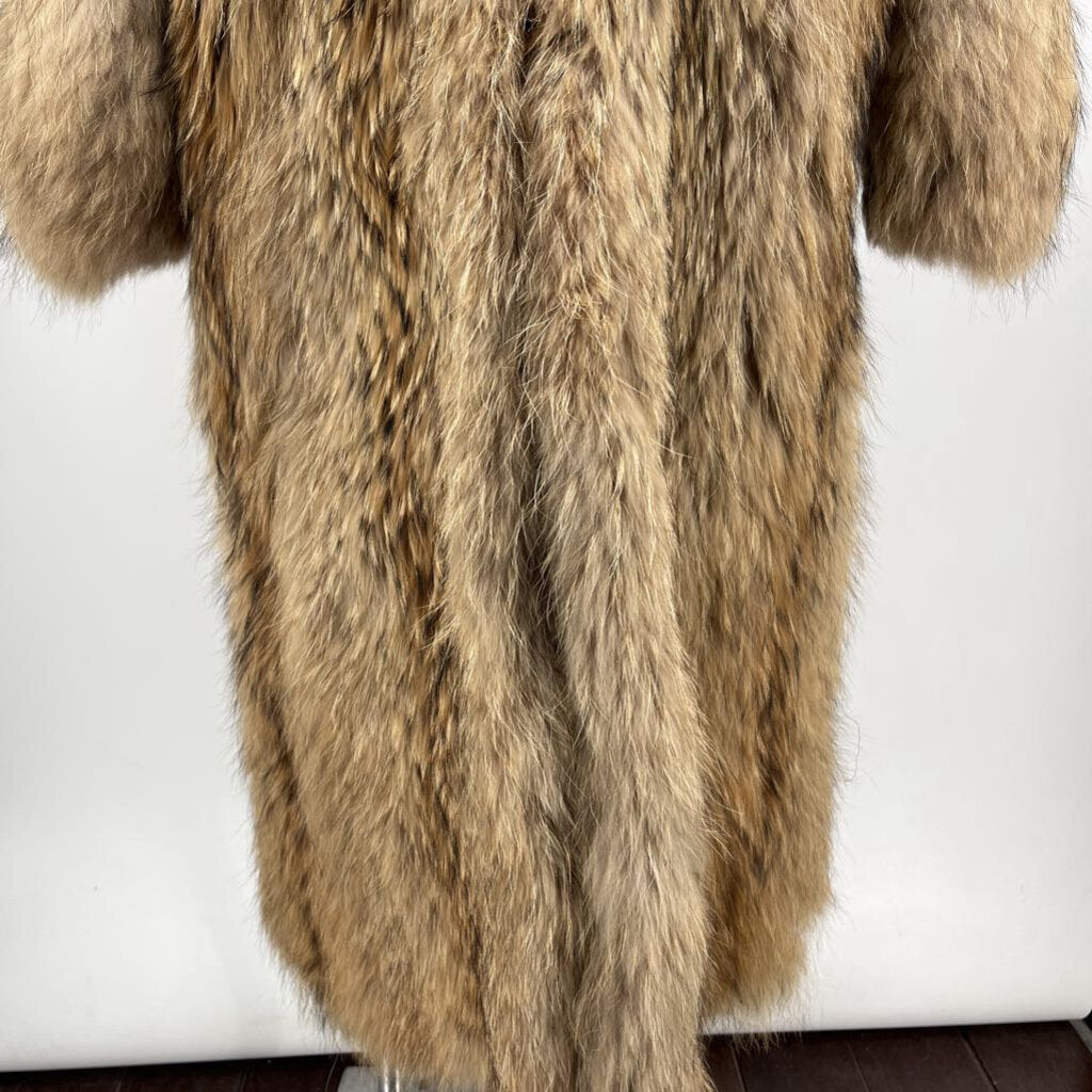 Coyote vintage Fur Coat