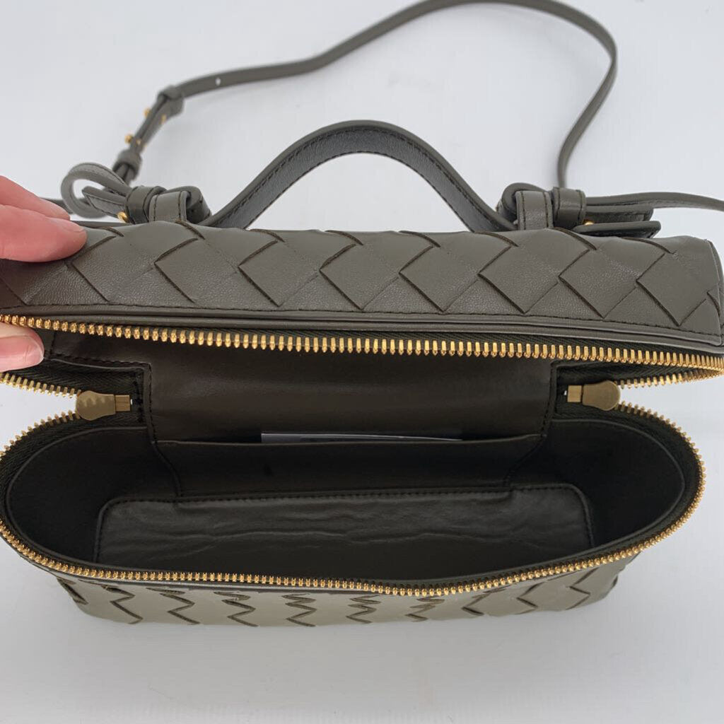 Bottega Veneta Leather Vanity Bag