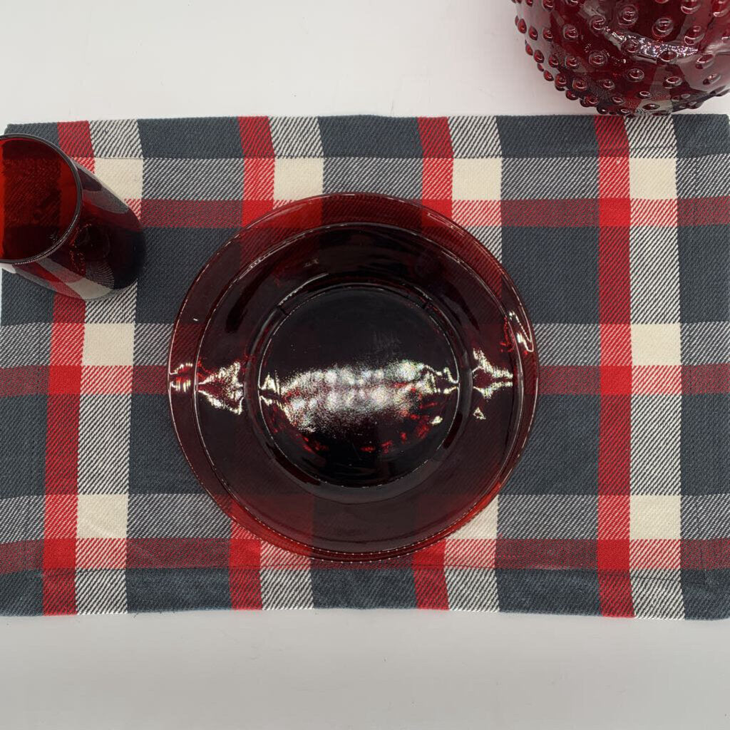Plaid Placemat Set