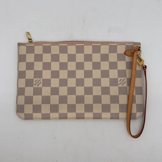 Louis Vuitton Pochette