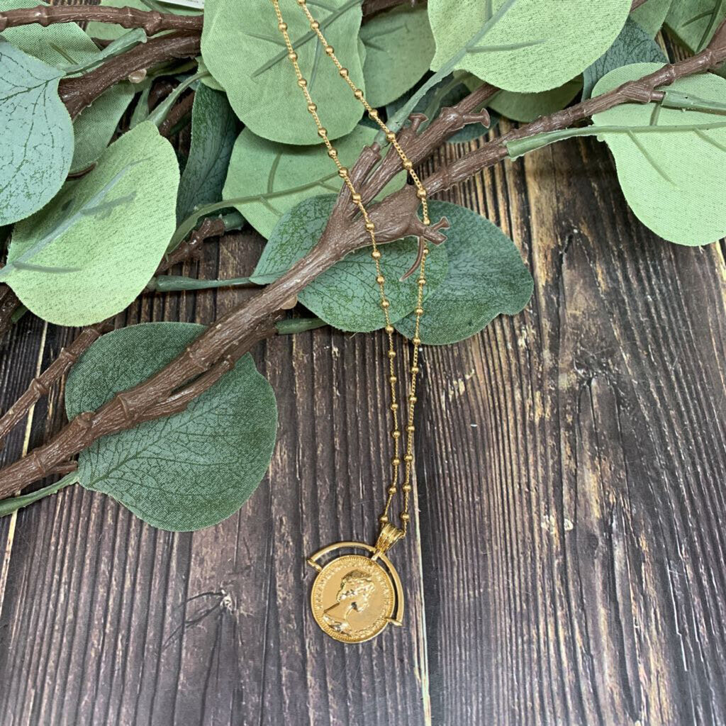 Coin Pendant Necklace