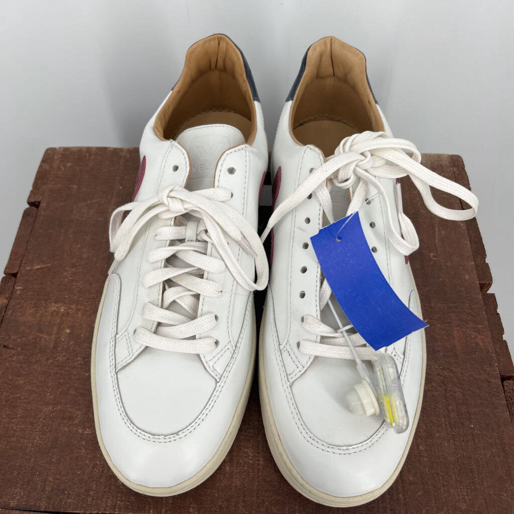 Veja Bastille Low Sneaker