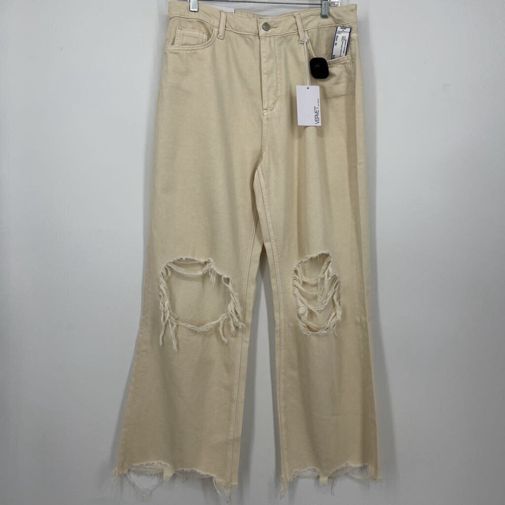 Vervet Distressed Jeans