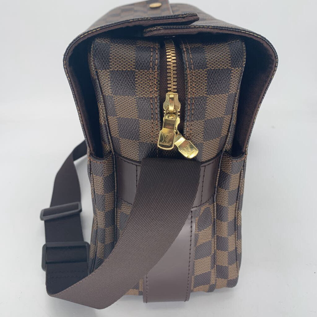 Louis Vuitton Naviglio Messenger Bag