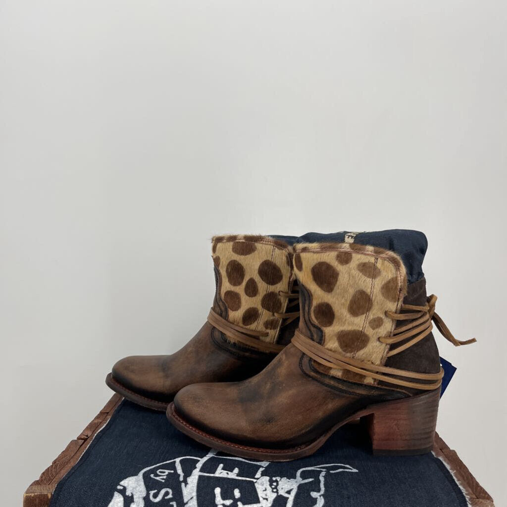 Freebird Casey Ankle Boot