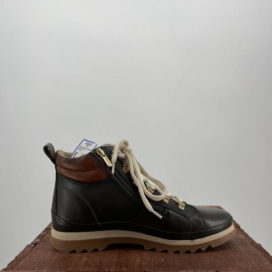 Pikolinos Lace-up Booties