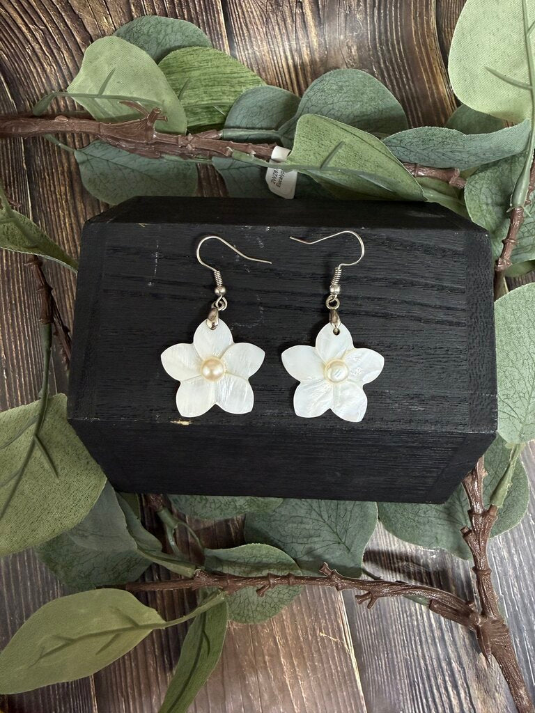 Flower Drop Earrings