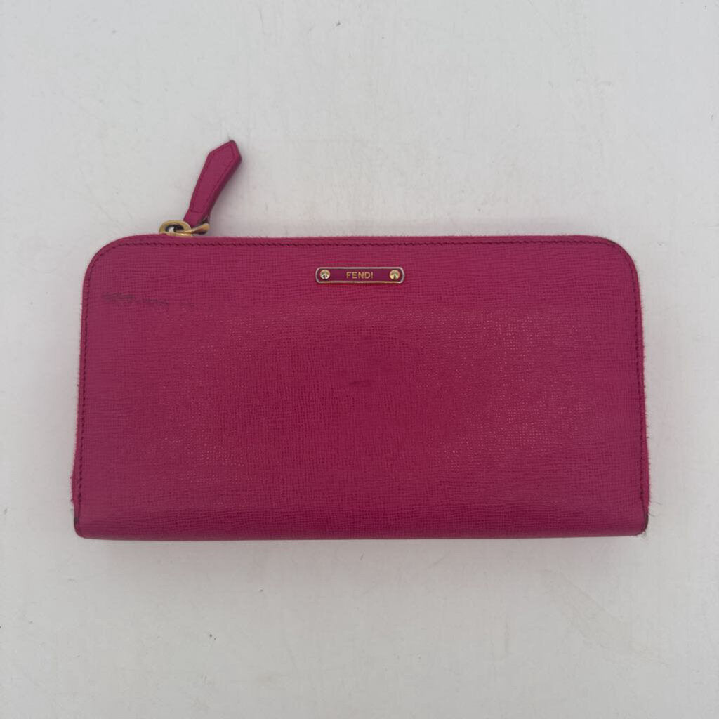 Fendi Leather Wallet AS IS