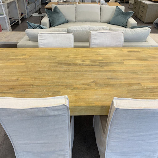 Mercana Dining Chairs Set of 4