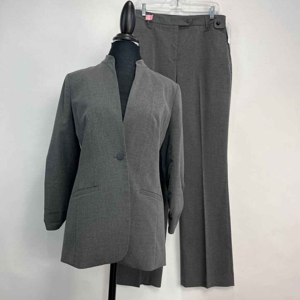 Calvin Klein 2pc Suit