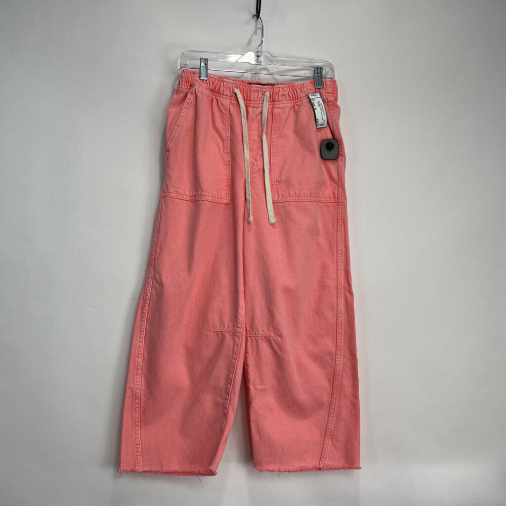 Gap pull on barrel Jeans