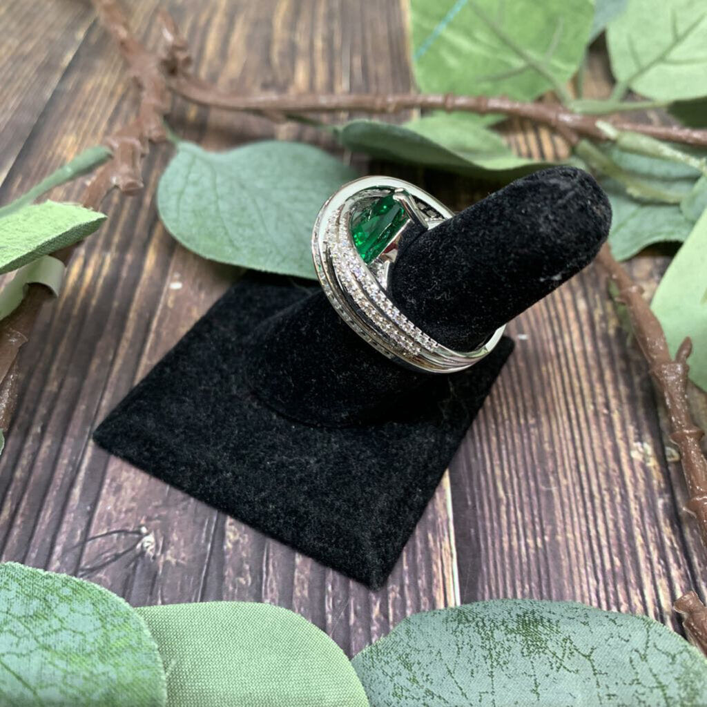 Swarovski Hyperbola Ring