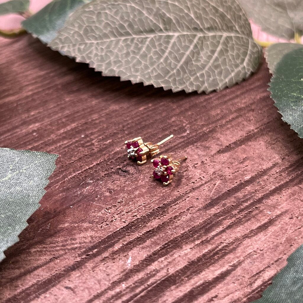 14k Gem Stud Earrings