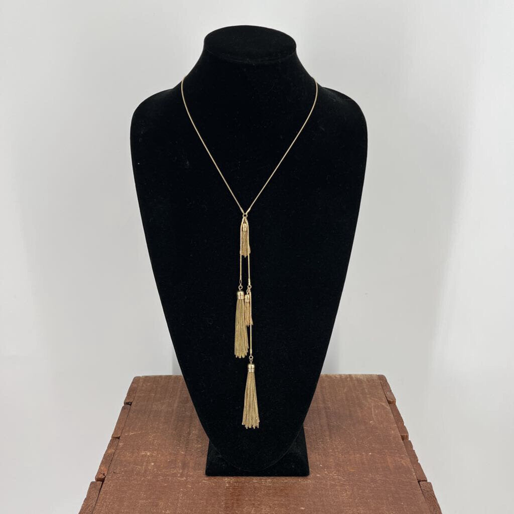 Natasha Tassel Necklace