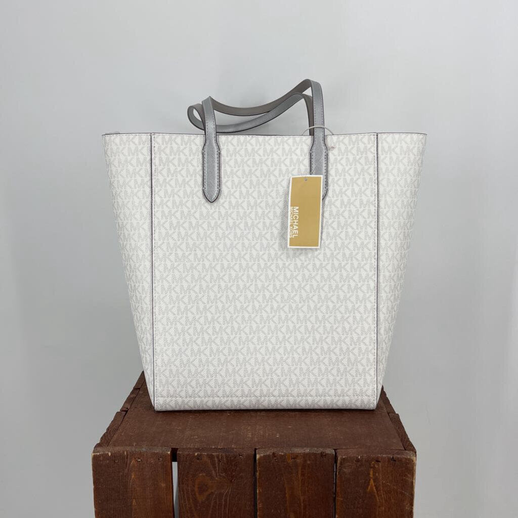 Michael Kors Signature Tote
