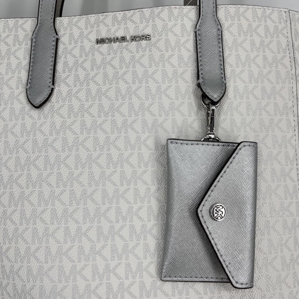 Michael Kors Signature Tote