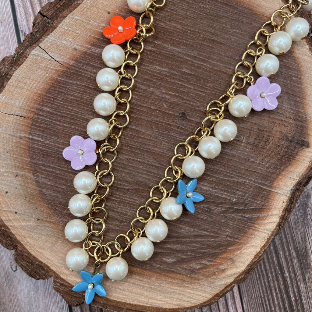 Ann Taylor Pearl Flower Necklace