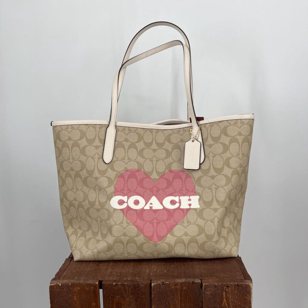 Coach Signature Heart Tote