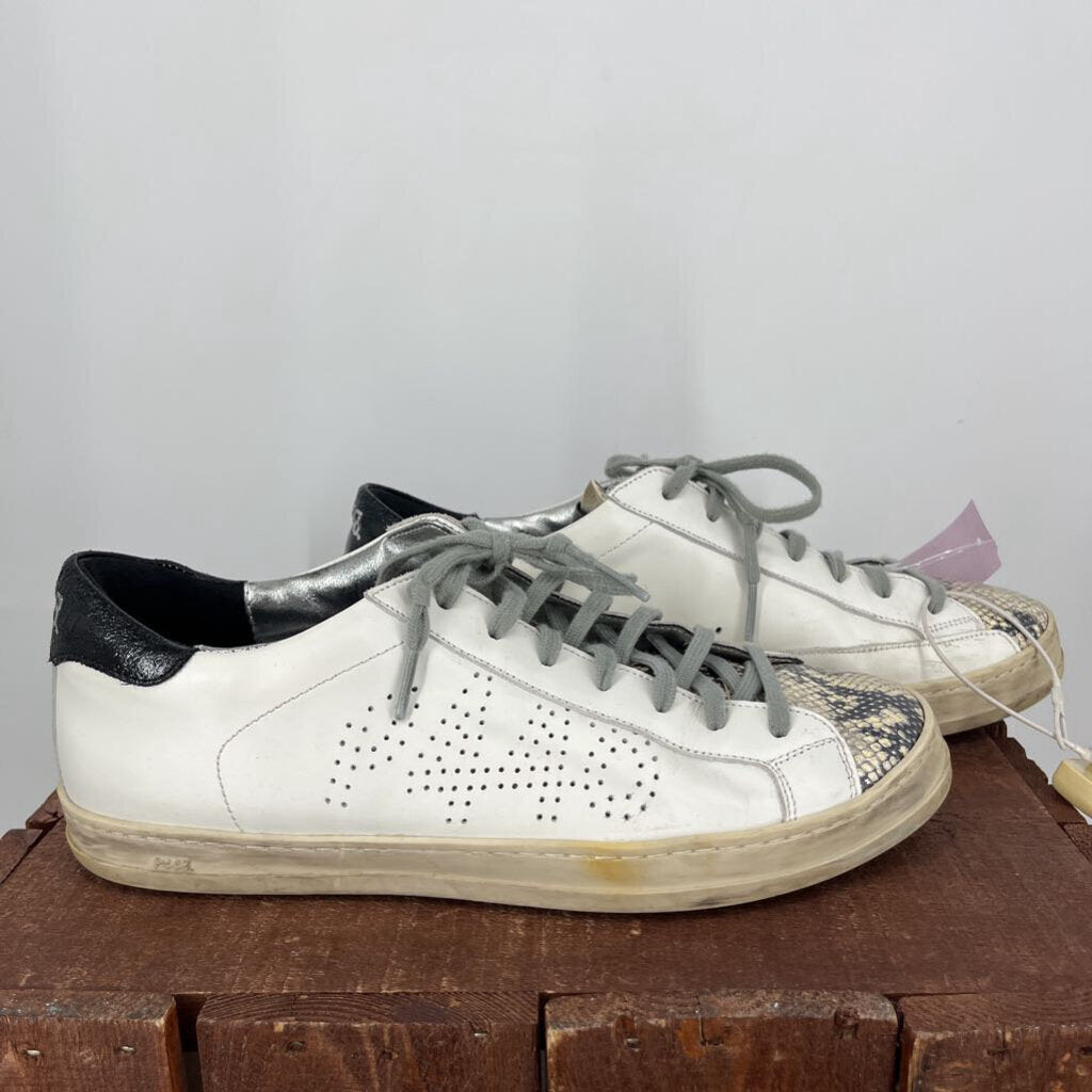 P448 Sneakers