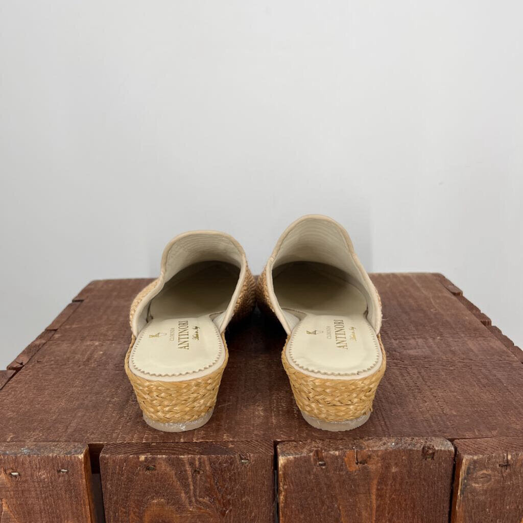 Clorinda Antinori Mules