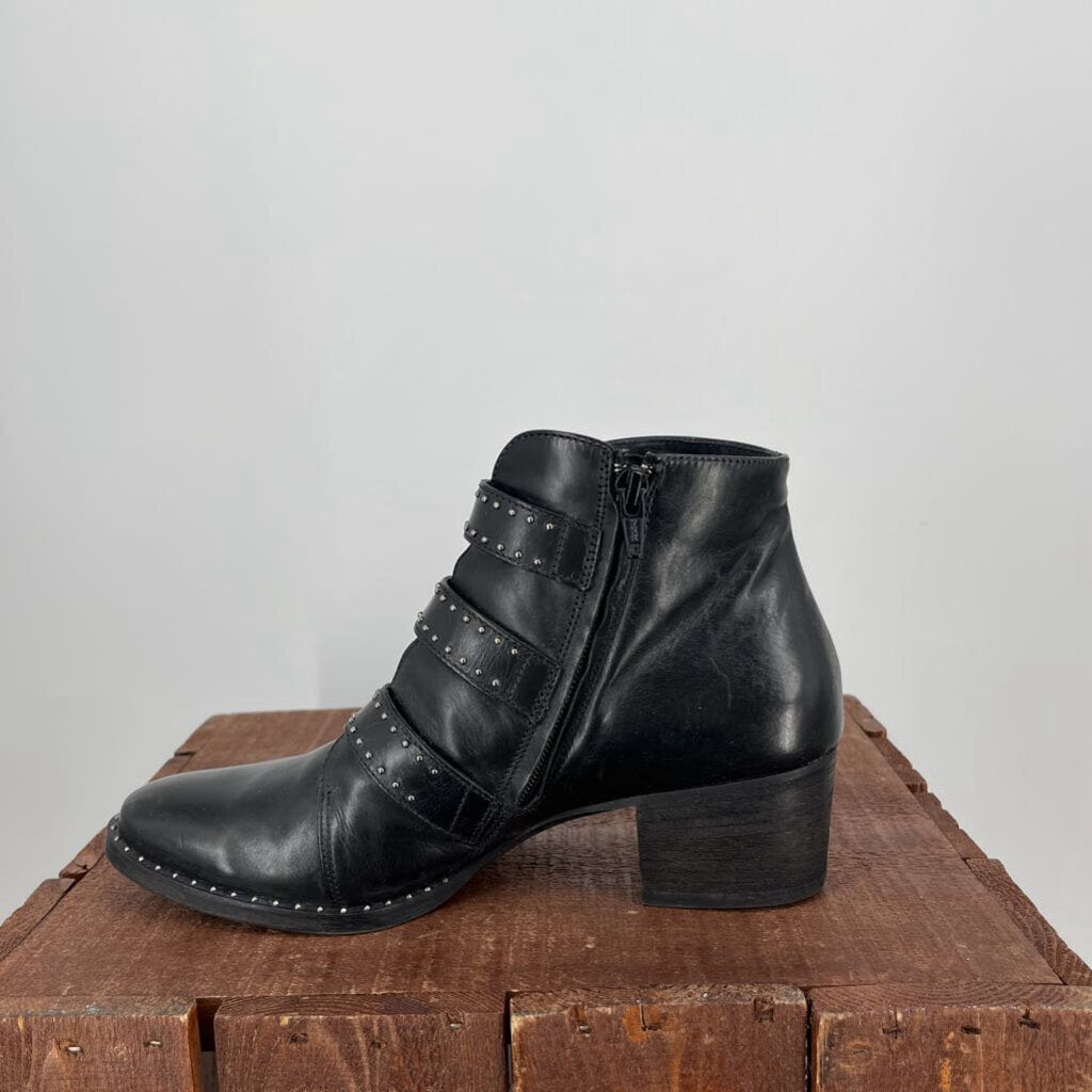 Paul Green Leather Booties