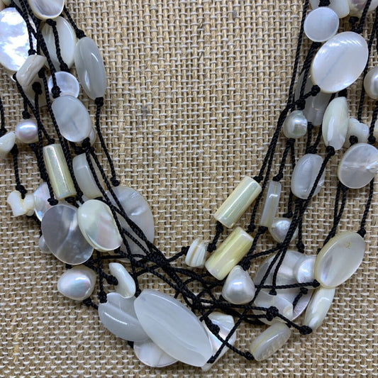 Pearl Layers Necklace
