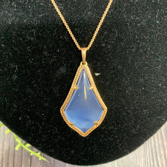 Kendra Scott Teardrp Necklace