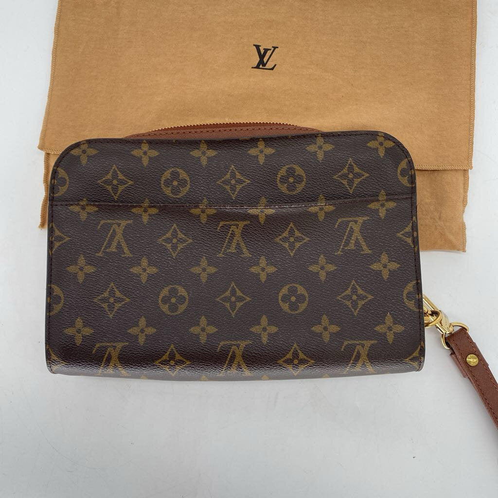 Louis Vuitton Orsay Clutch