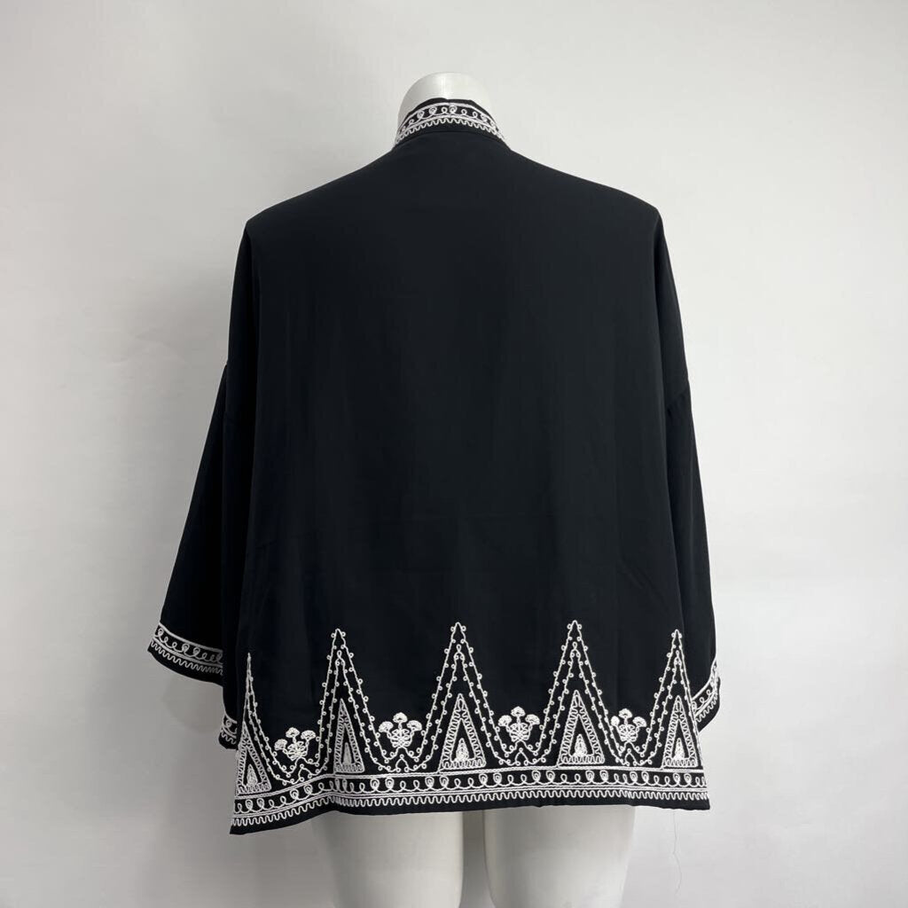 Chicos Open Embroidered Shirt