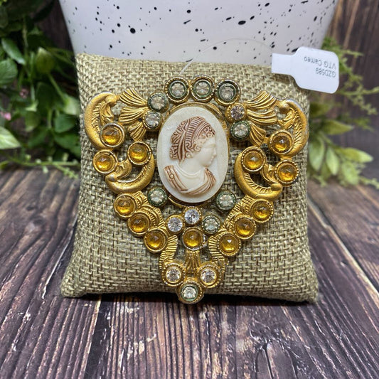 Vintage Cameo Dress Clip