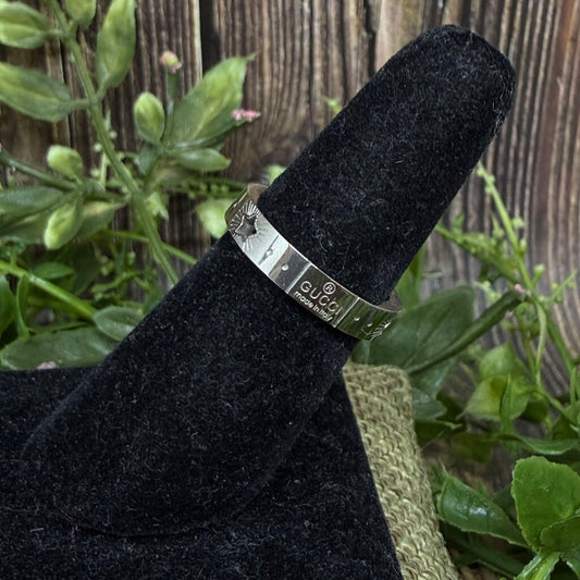 Gucci 18k Star Ring