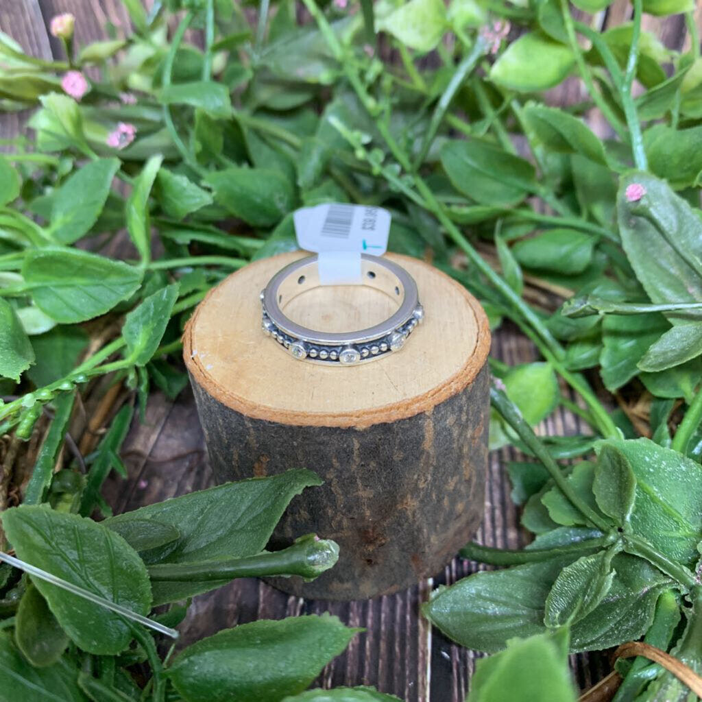 Pandora Fairytale Royalty Ring