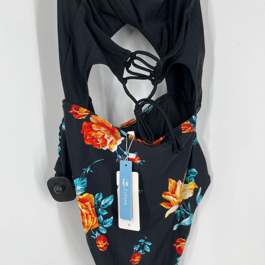 Cupshe Floral Swimsuit
