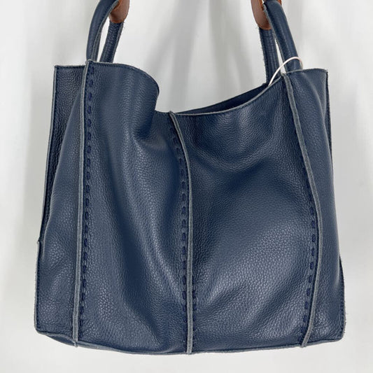 The Sak shoulder Bag