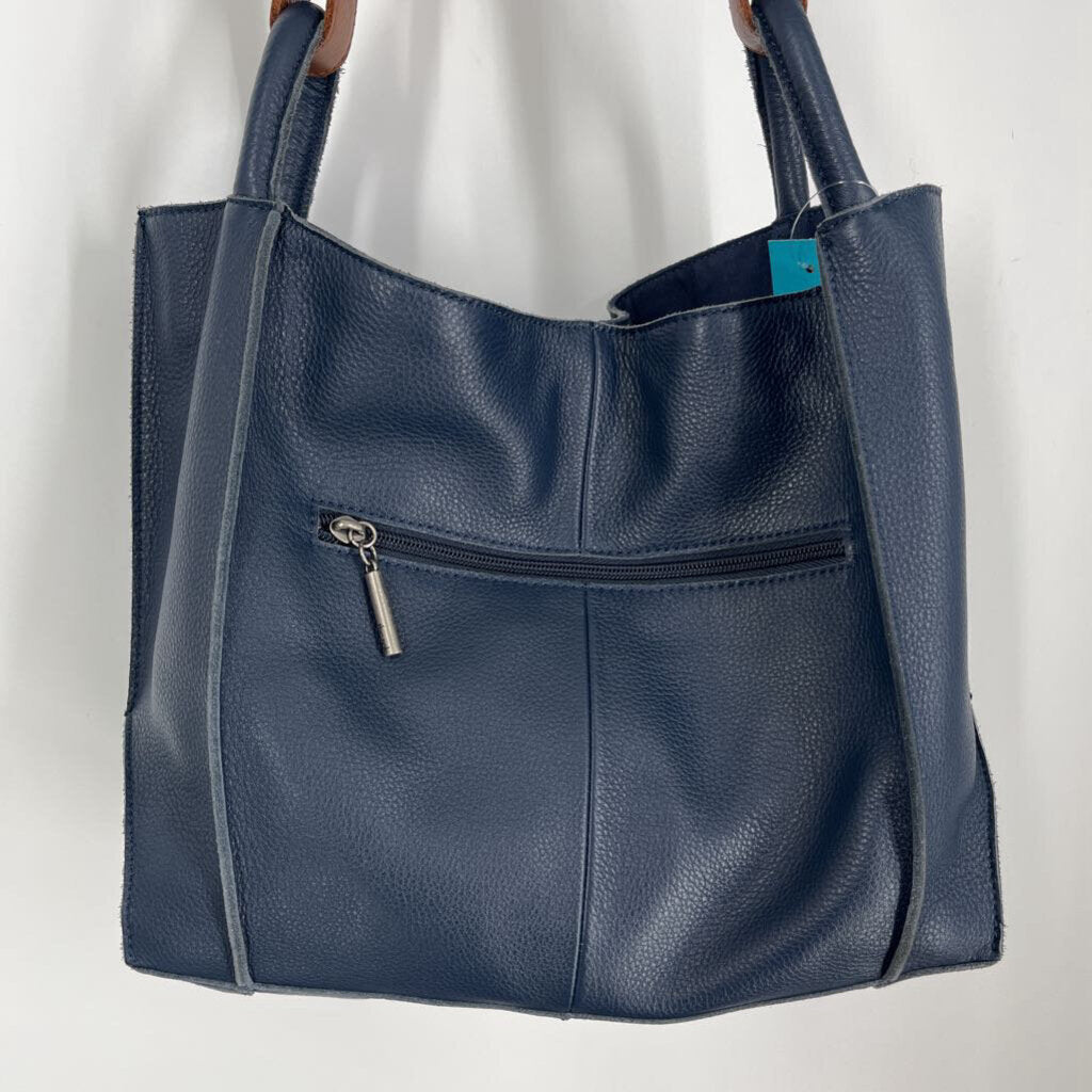 The Sak shoulder Bag