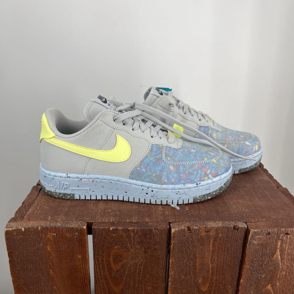 Nike Air Force Sneakers
