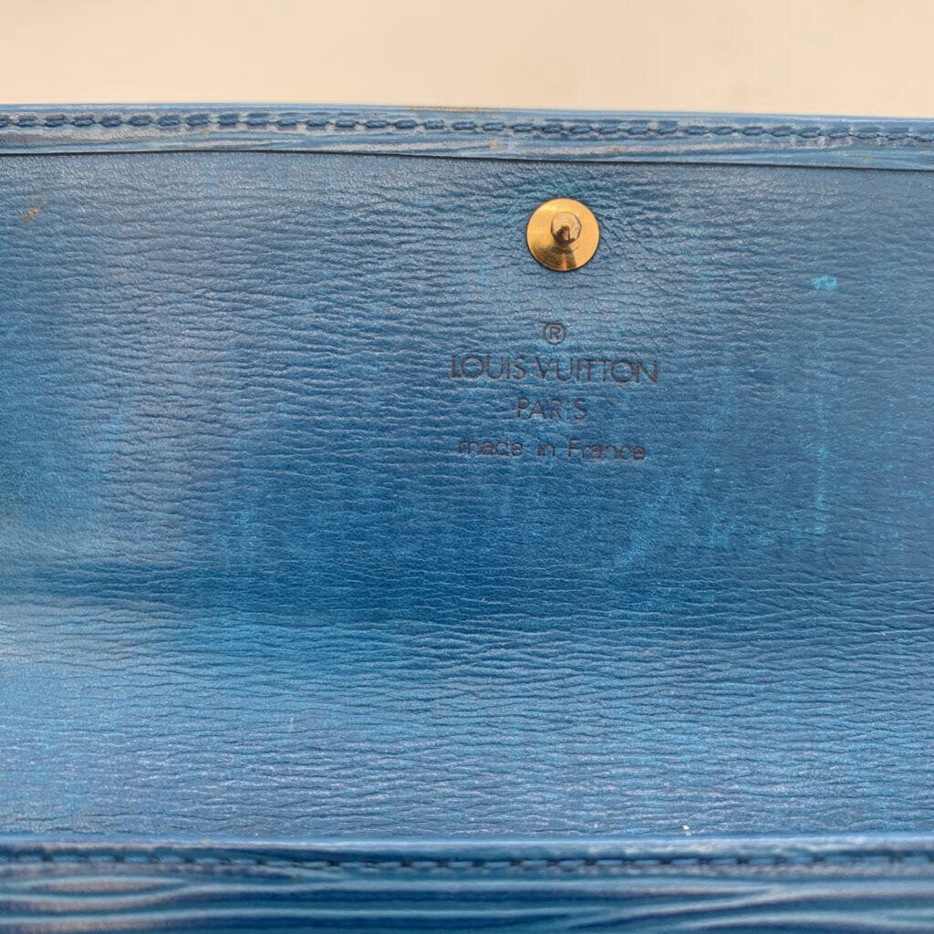 Louis Vuitton Sarah Wallet