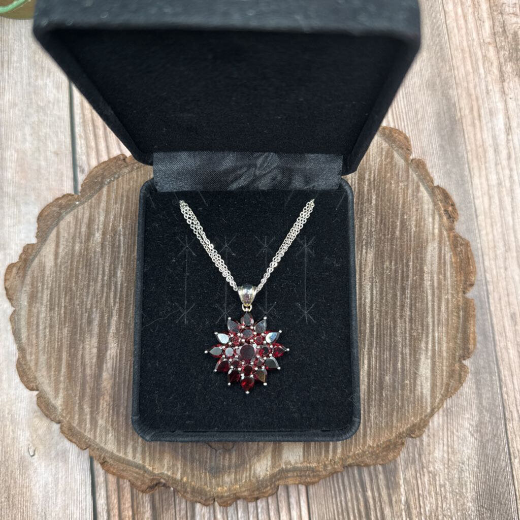 Sunburst Gem Necklace