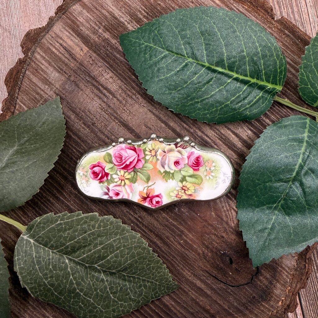 Linda Carrigan Broken China Brooch