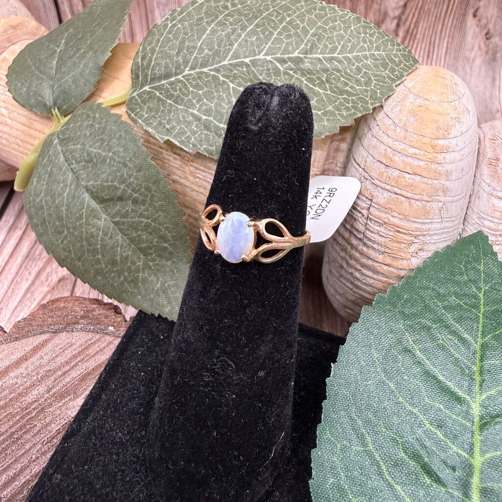 14k YG Opal Ring