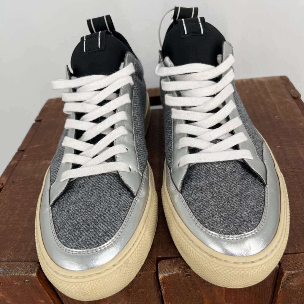 P448 Sneakers