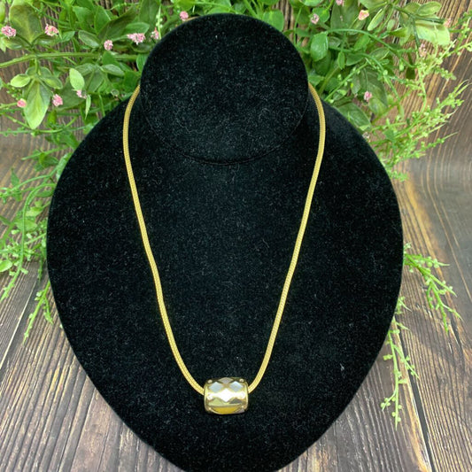 14k & Mother of Pearl Necklace