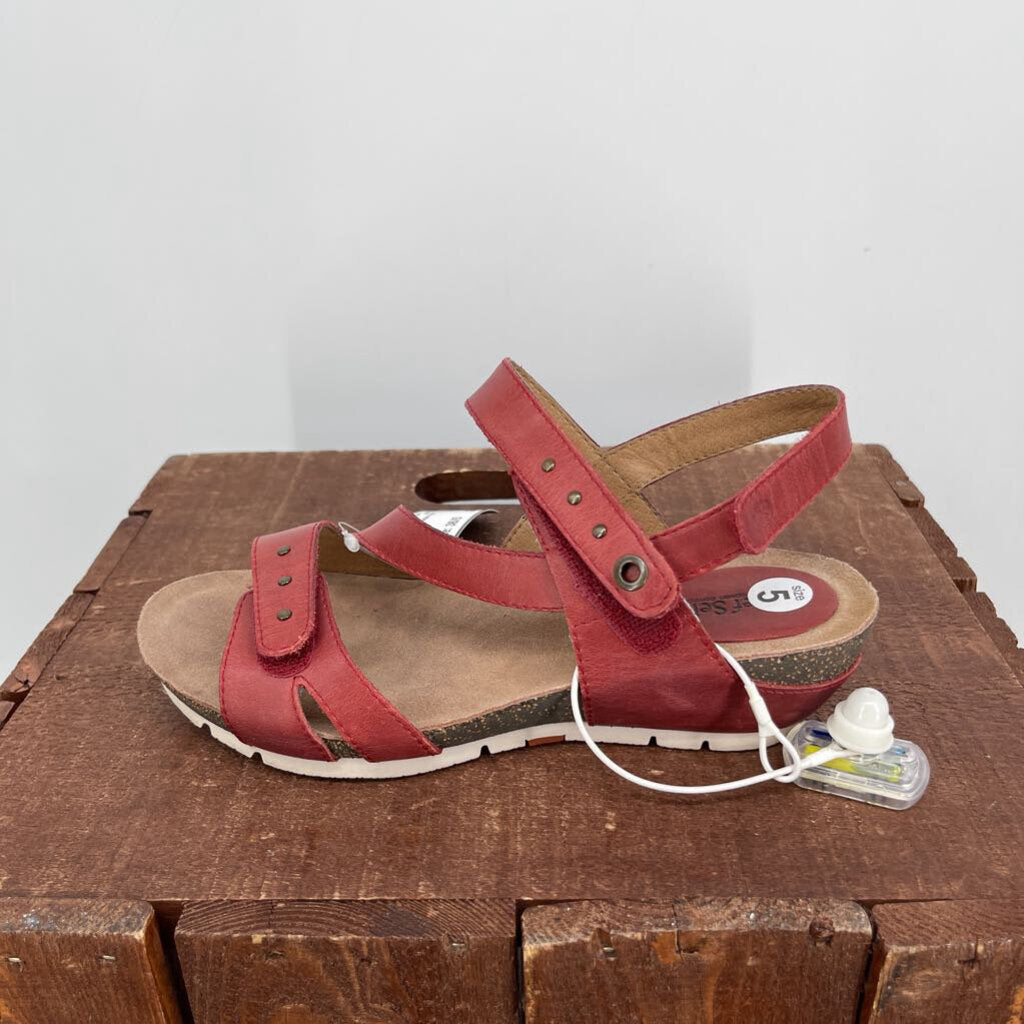 Josef Seibel Sandals