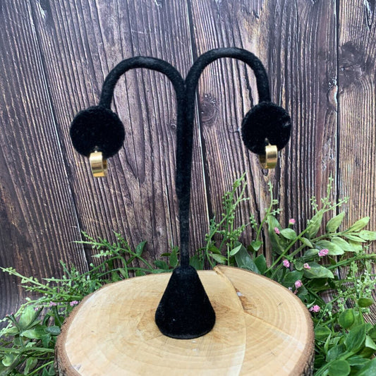 14k Huggie Hoop Earrings