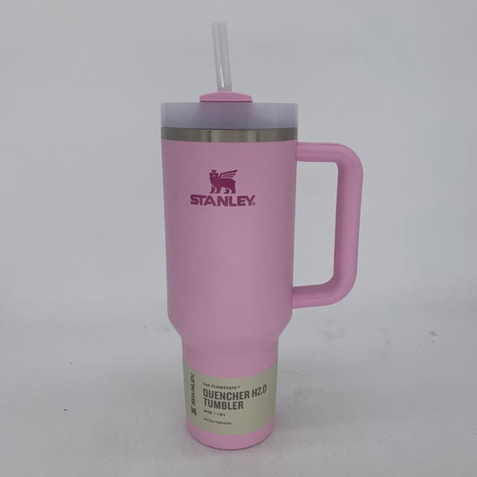 Stanley Tumbler w/Straw