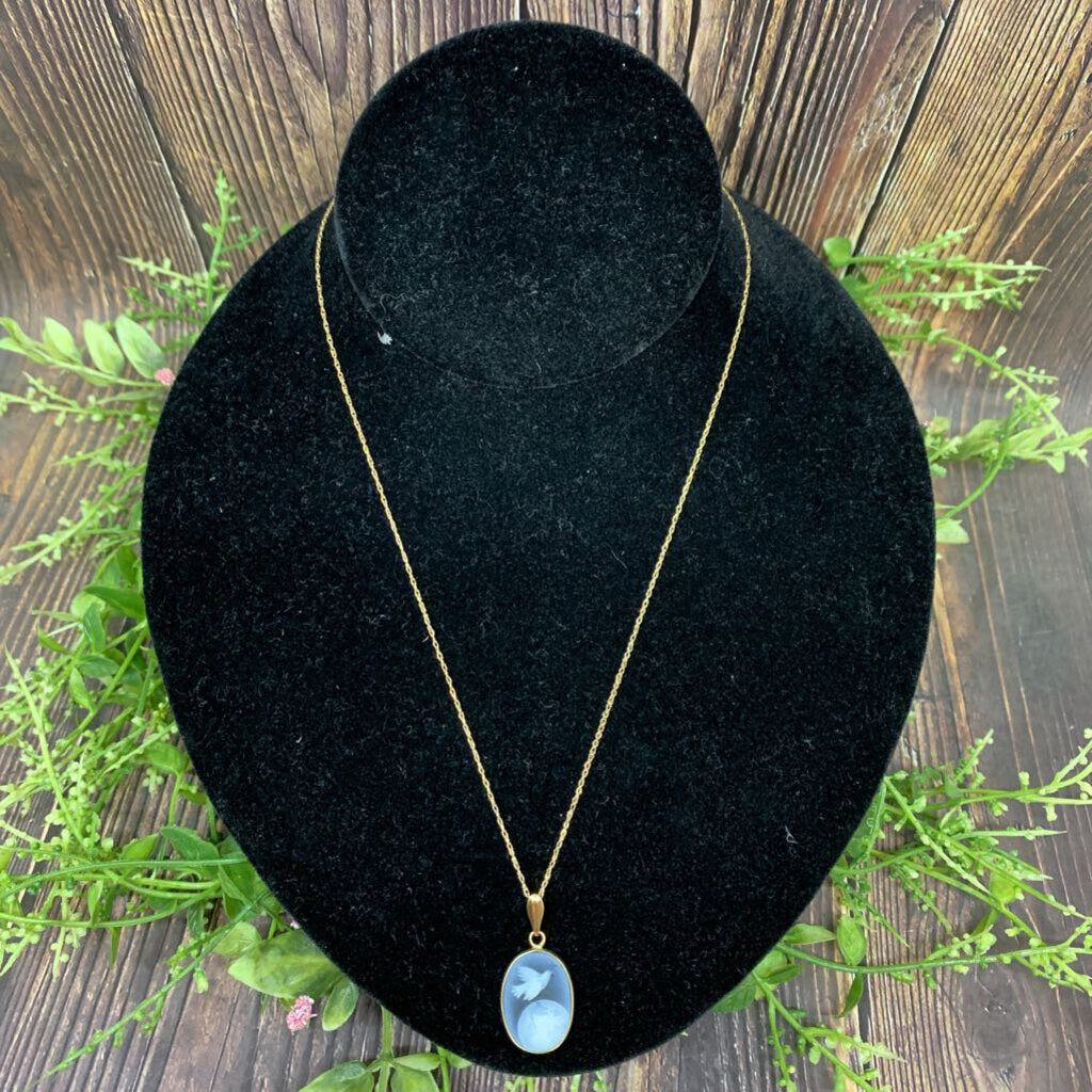 14k Dove Cameo Ncklc